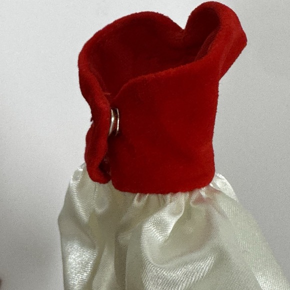 Barbie Doll 1998 Repro Silken Flame Cocktail Dress, Hat, And Purse - Picture 14 of 14